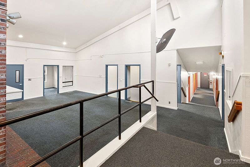 5th image of 3601 NE 123rd Street