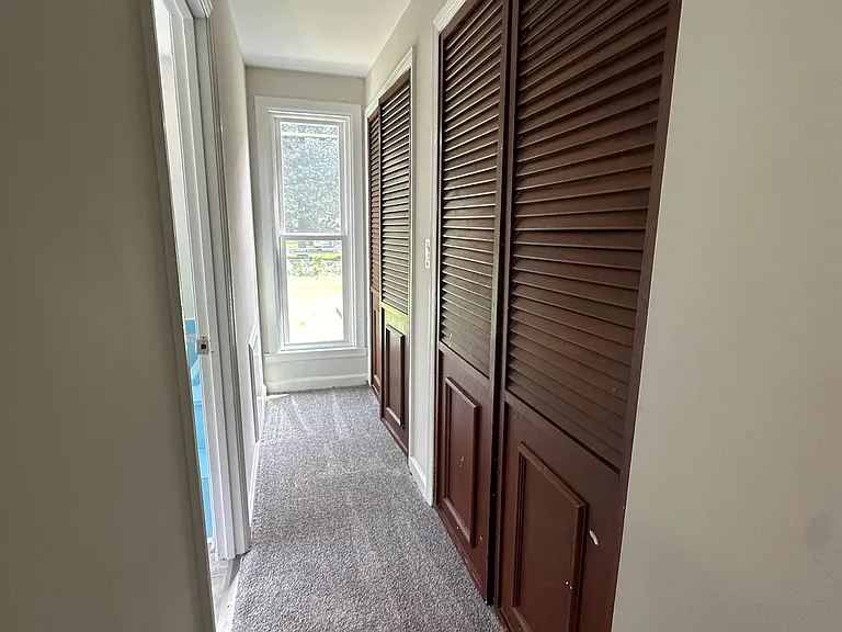 80 Westmoreland Dr — Photo 6