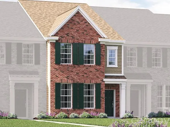 12711 Wandering Brook Dr, Charlotte, NC 28273