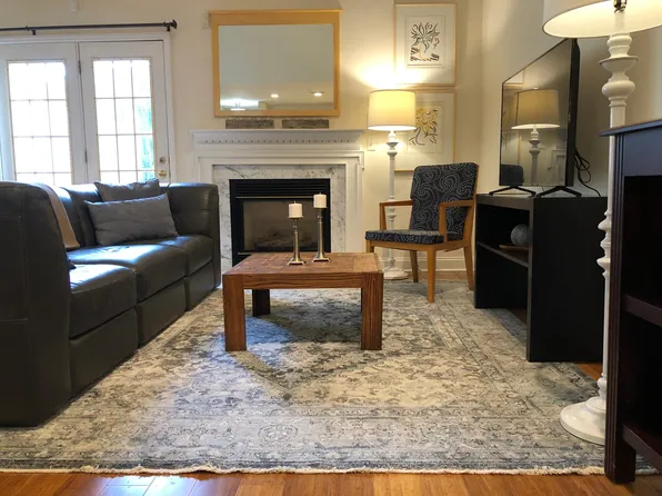 703 Teague Pl, Durham, NC 27707