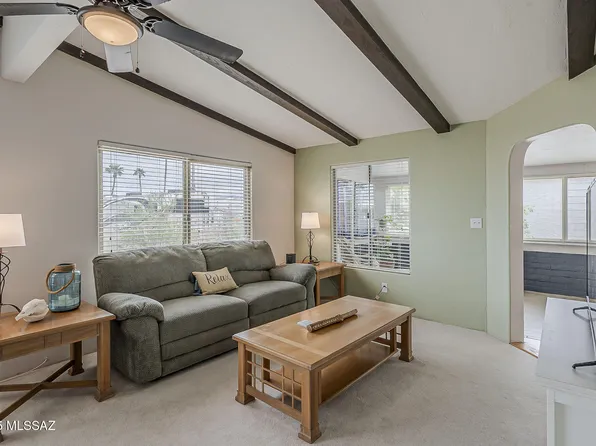 1870 N Via Frondosa, Green Valley, AZ 85614
