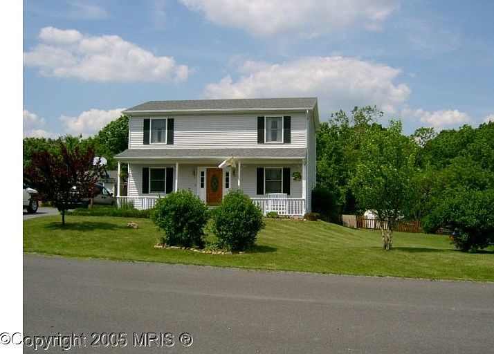 1st image of 101 Blackwater Ct