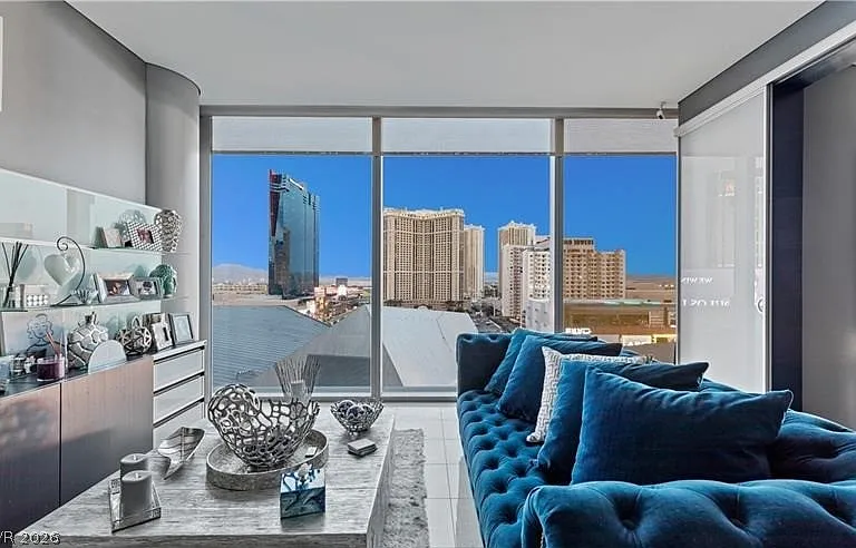 3722 Las Vegas Blvd S #705E — Photo 6