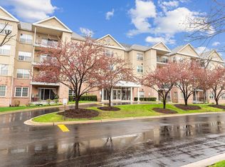 13750 S Bristlecone Dr #101, Plainfield, IL 60544