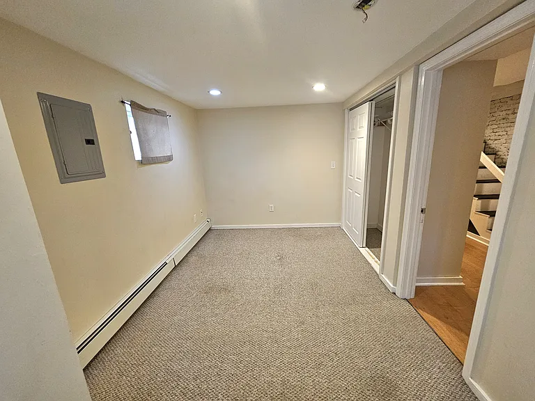 774 E 5th St #1 — Photo 10
