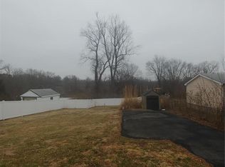 547 Forder Rd, Saint Louis, MO 63129