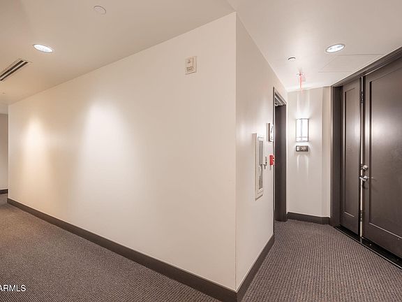 5th image of 120 E RIO SALADO Parkway #301