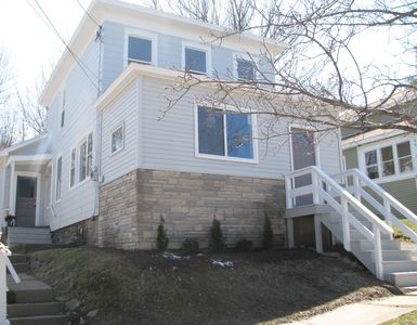 90 Niagara St, Oswego, NY, 13126