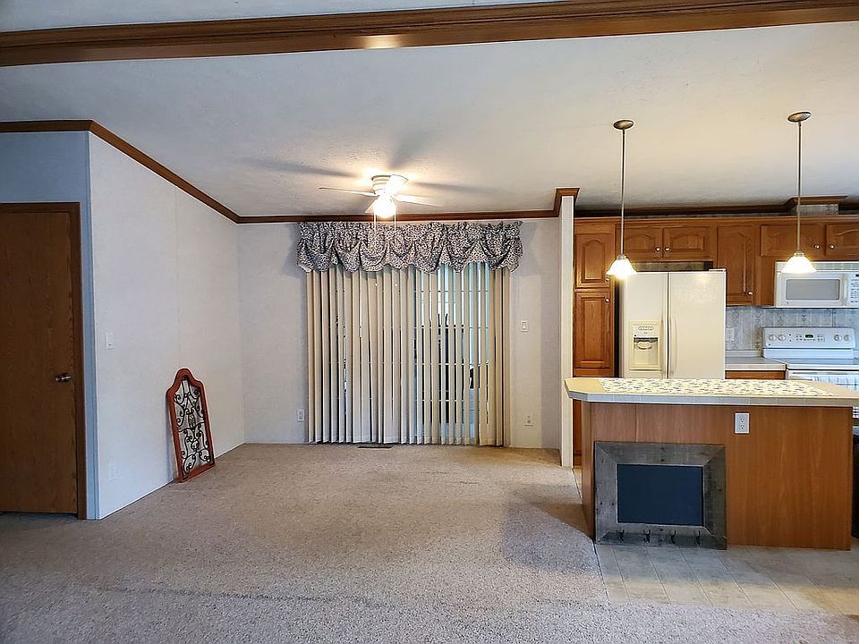    OPEN FLOOR PLAN RANCH STYLE