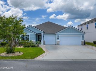 15806 Whitebark Dr, Jacksonville, FL 32218