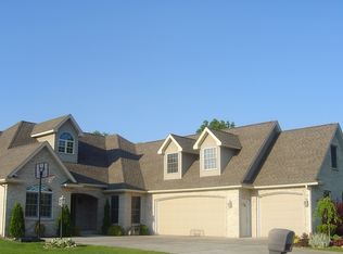 32941 Purple Martin Ct, New Carlisle, IN 46552