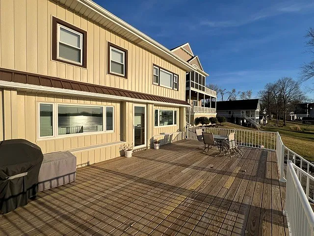 Large Deck