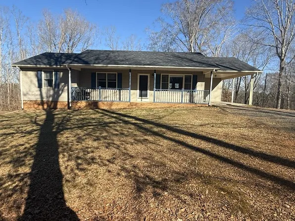 135 Old Cabin Rd, Cascade, VA 24069