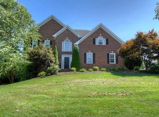 117 Reed Cir, Johnson City, TN 37601