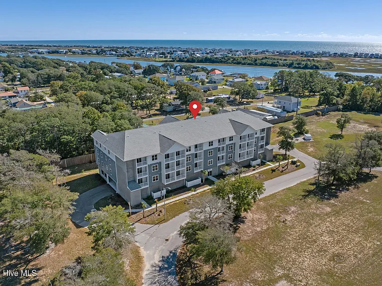 2272 Dolphin Shores Dr SW #402 — Photo 39