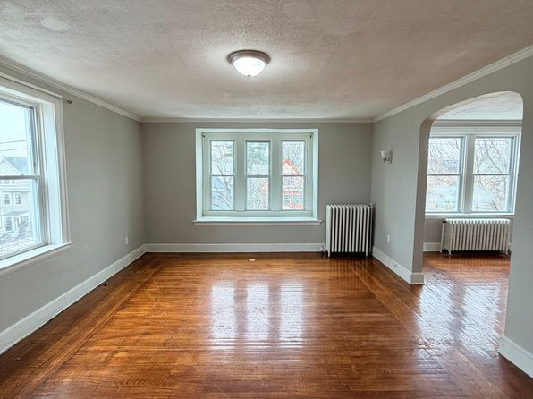 323 Winthrop Ave #C1