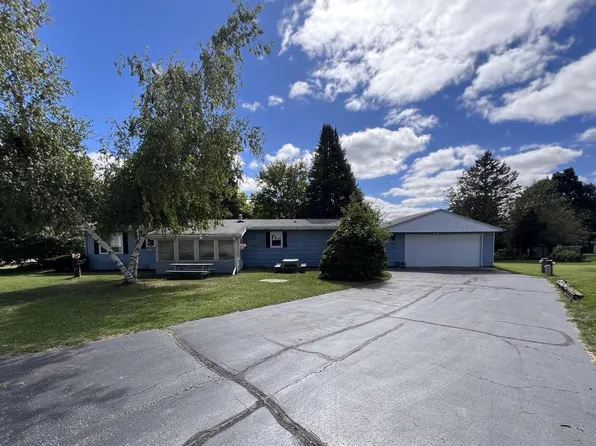 1422 Liberty LANE, Burlington, WI 53105