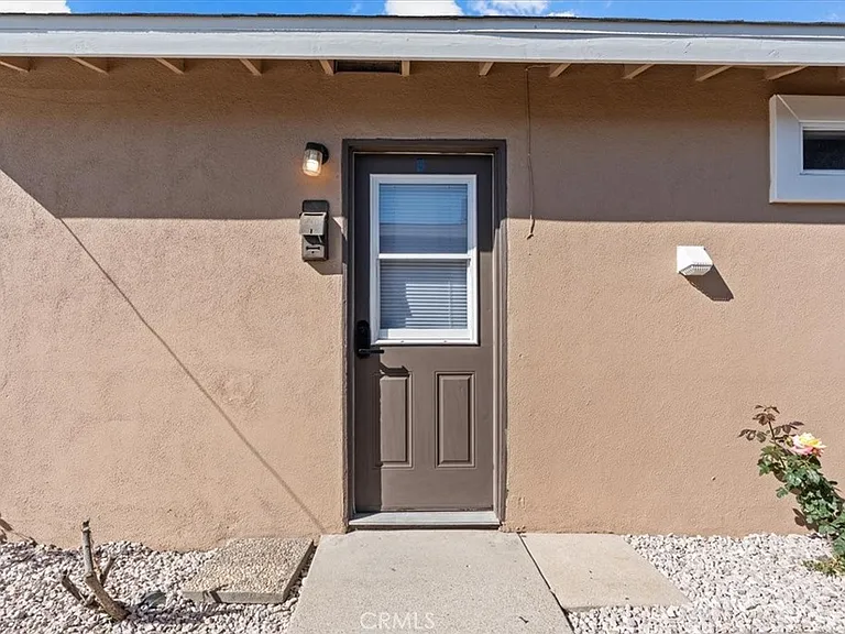 1095 Bonita St #B — Photo 26