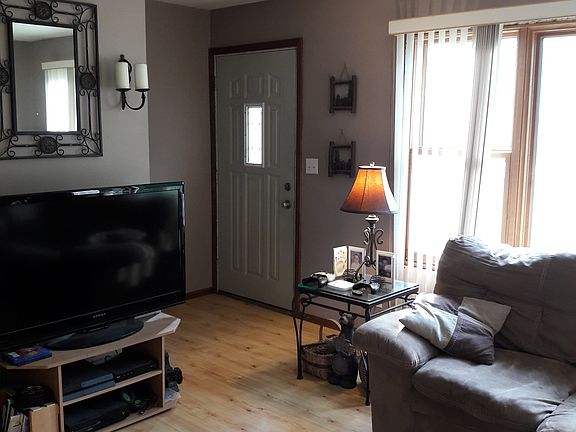 5th image of 33071 N Sears Blvd