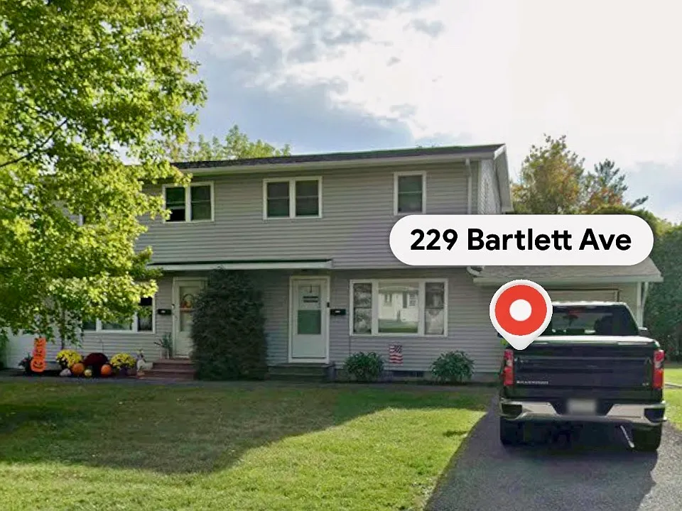 227 & 229 Bartlett Ave #229