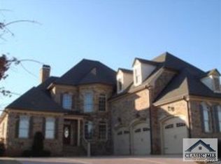 71 Harmony St, Commerce, GA 30529