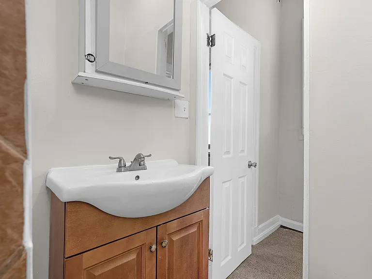 3503 Oakmont Ave — Photo 9
