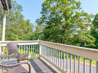 291 Heritage Vlg #C, Southbury, CT 06488
