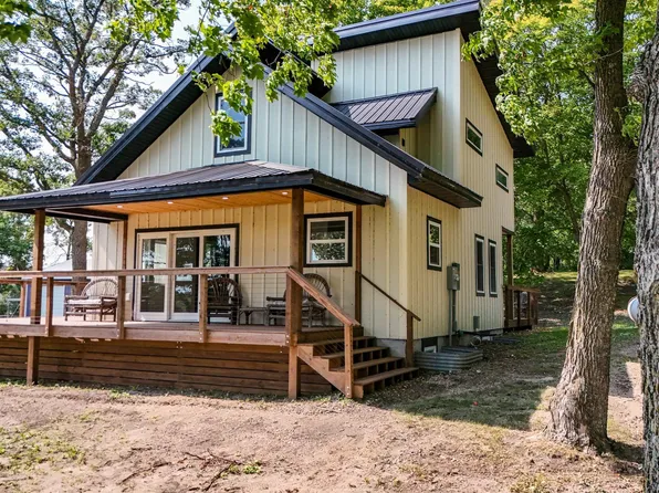 13946 260th Ave, Detroit Lakes, MN 56501
