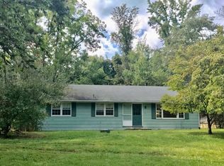 12853 Taylorstown Rd, Lovettsville, VA 20180