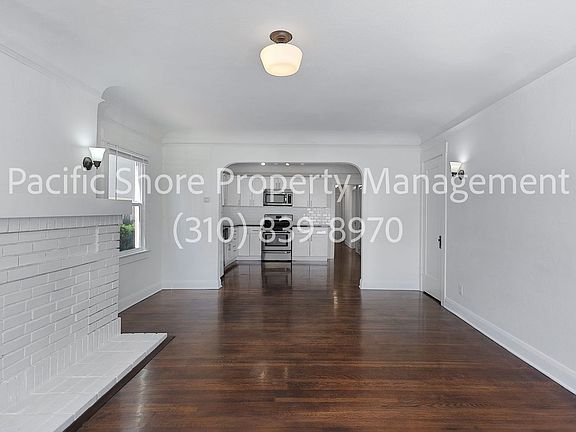 3rd image of 217 N New Hampshire Ave #217