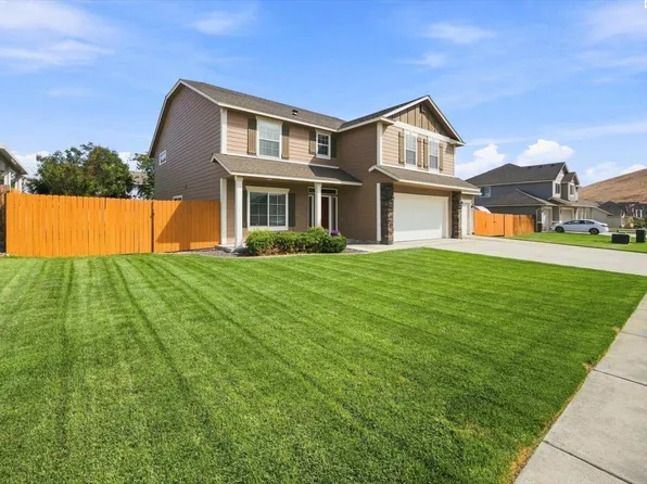 3070 Hickory Ave, West Richland, WA 99353