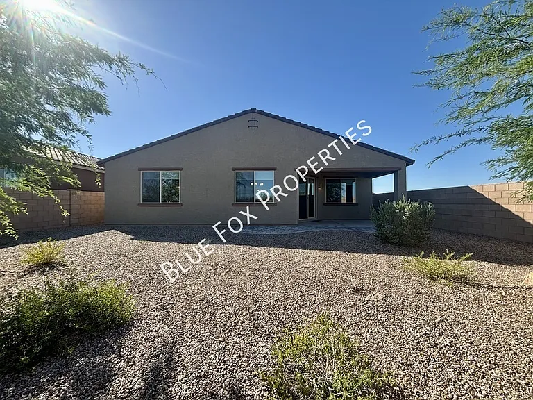5536 Lazy Farm Dr — Photo 23