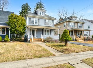 17 Parkwood Blvd, Poughkeepsie, NY 12603