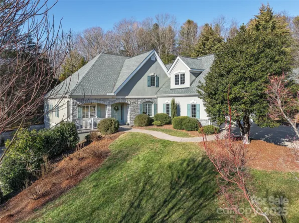 27 Bideford Row, Asheville, NC 28803