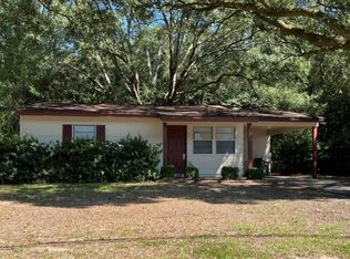 5648 Avondale Rd, Pensacola, FL 32526