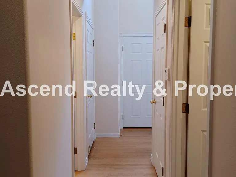 8523 SW Marissa Dr — Photo 8