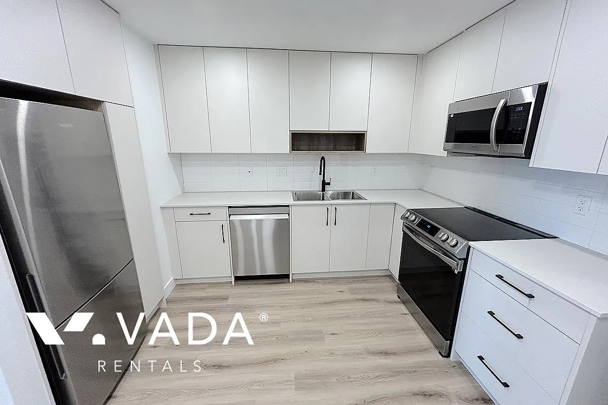 3068 Kingsway Vancouver — Photo 4