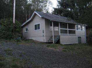 1906 Stuart St, Raymond, WA 98577