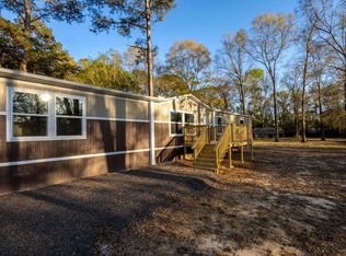 872 Twin Towers Rd, Silsbee, TX 77656