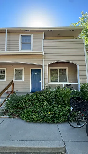 1008 Remington St Photo 1