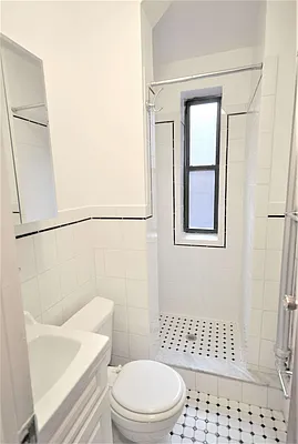 Rented by Bold New York | media 10