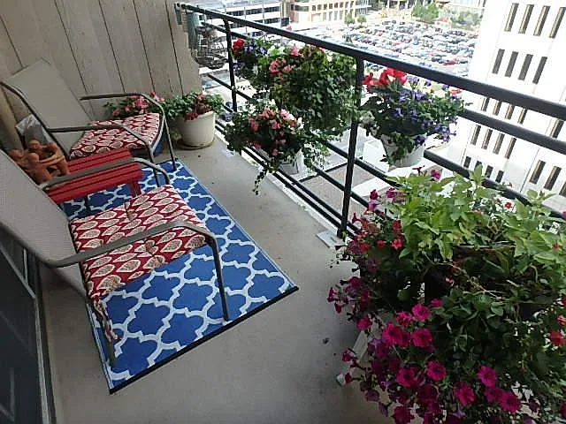 121 Washington Ave S — Photo 8