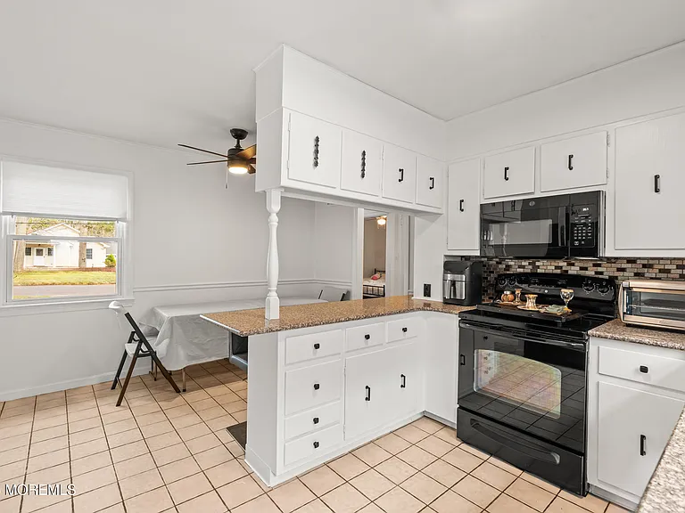 456 Harnell Ave — Photo 12