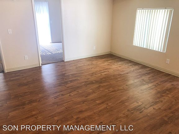 5th image of 3234 E Bellevue St Unit 1102