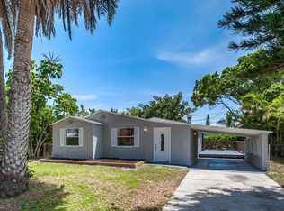 16104 3rd St E, Redington Beach, FL 33708
