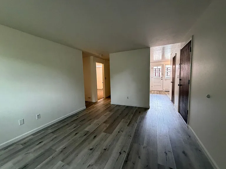 Santa Clara 4-plex — Photo 6