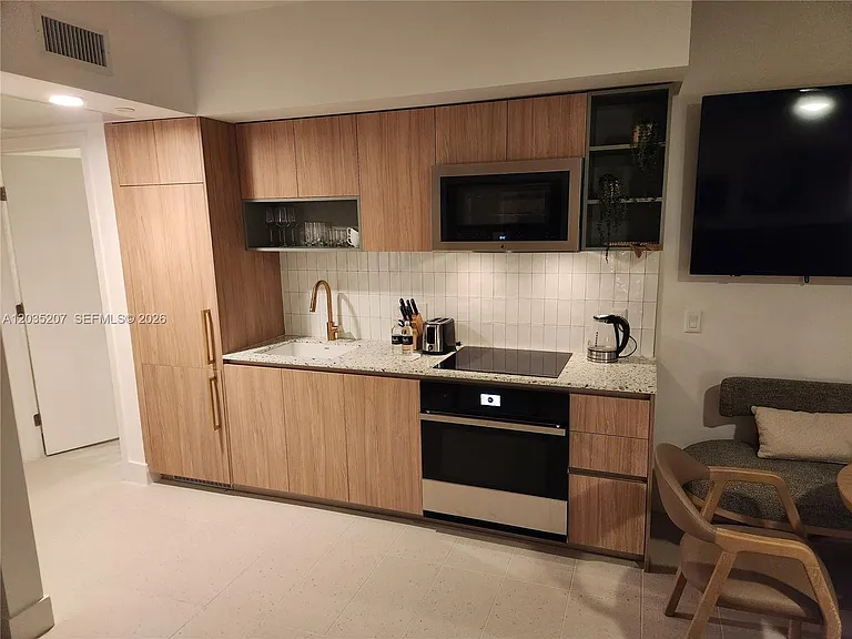 601 NE 1st Ave #2812 — Photo 7
