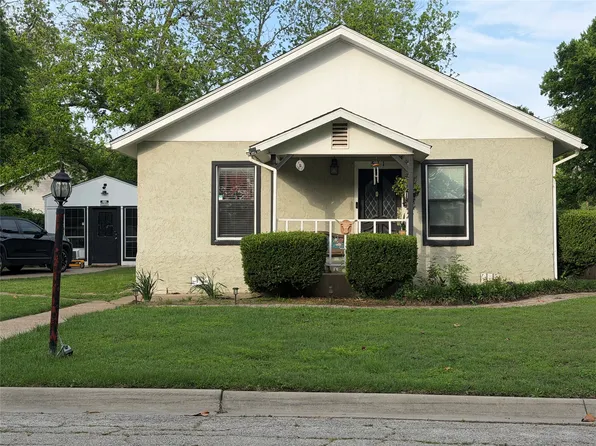 511 N Wood St, Cleburne, TX 76033