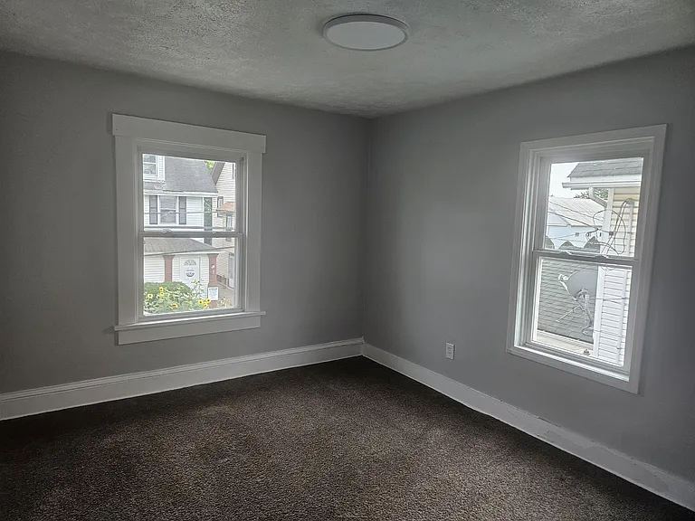 2911 Vera Pl NW — Photo 10