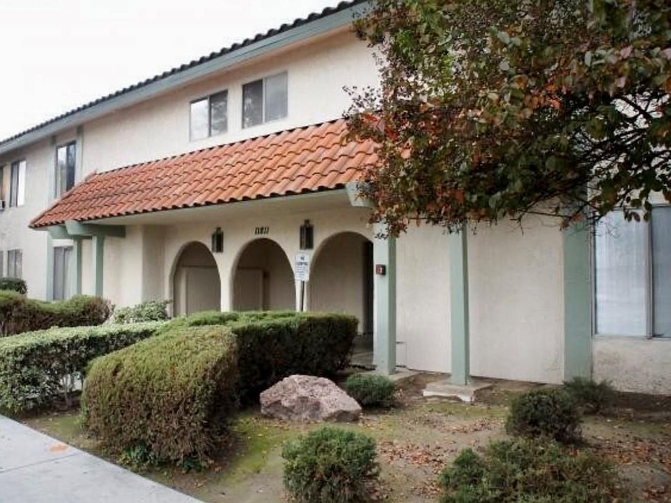 1st image of 11811 Pioneer Blvd APT 30